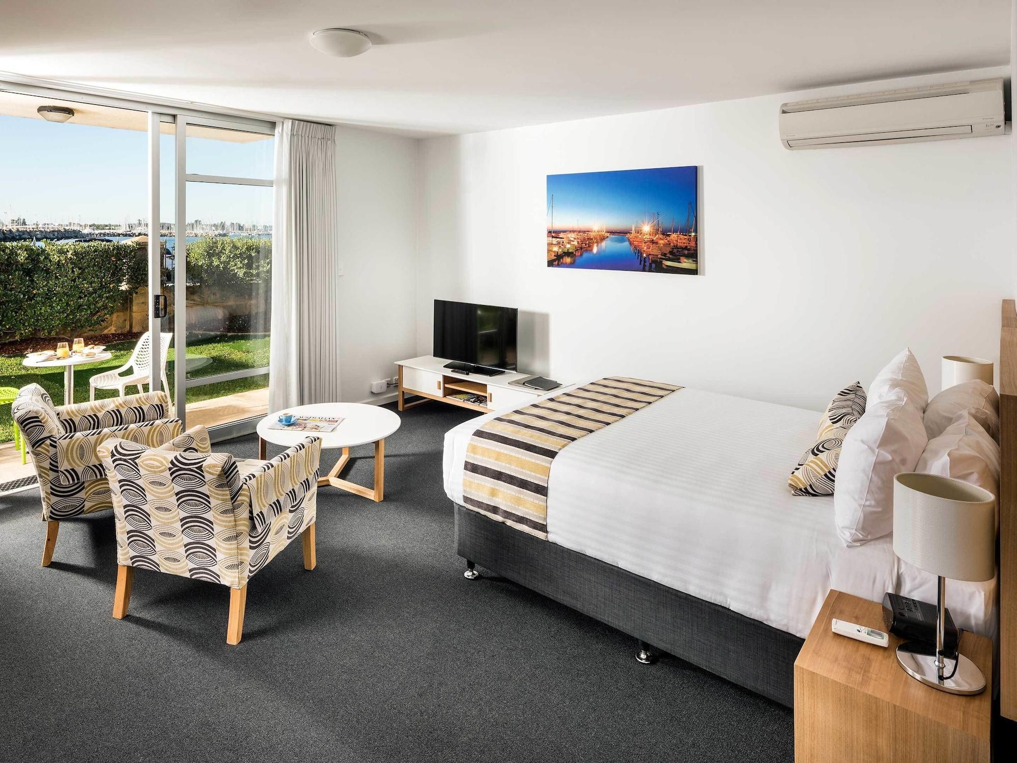 Be. Fremantle Aparthotel Bagian luar foto